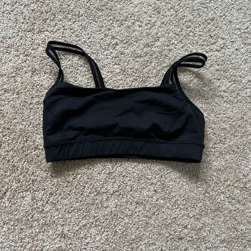 lululemon sports bra - Picture 1 of 4